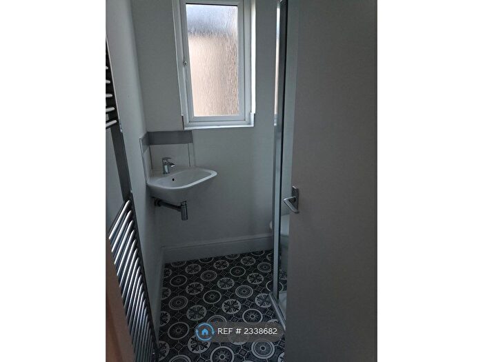 1 Bedroom Flat To Rent In London Road, Coalville, LE67