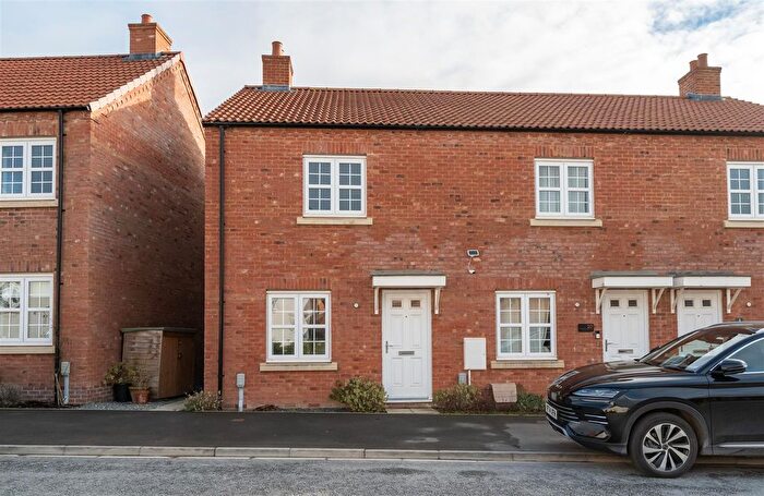 2 Bedroom End Of Terrace House To Rent In Thornton Road, Fulford, York, YO19