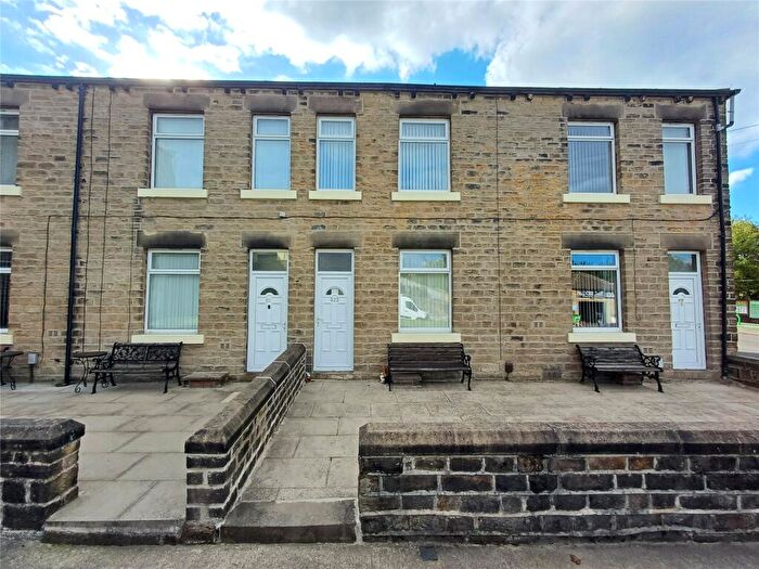 1 Bedroom Terraced House For Sale In Manchester Road, Huddersfield, West Yorkshire, HD4