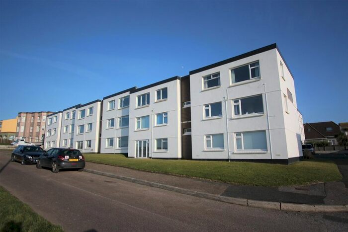 2 Bedroom Flat To Rent In Watergate Road, Newquay, TR7