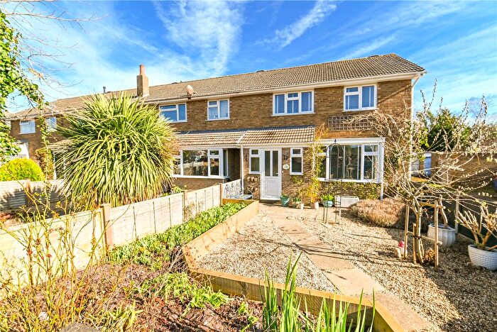 3 Bedroom End Terrace House For Sale In Yew Lane, Ashley, New Milton, Hampshire, BH25