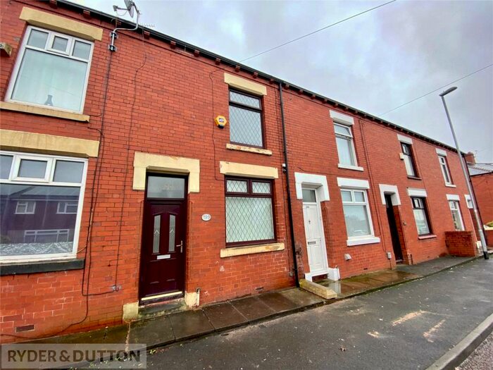 2 Bedroom Terraced House To Rent In Burnley Lane, Chadderton, Oldham, Greater Manchester, OL9