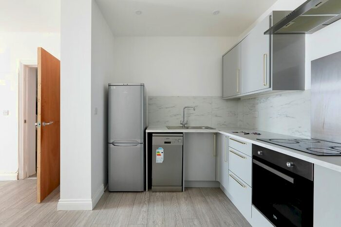 4 Bedroom Flat To Rent In Bristol Road, Brighton, BN2