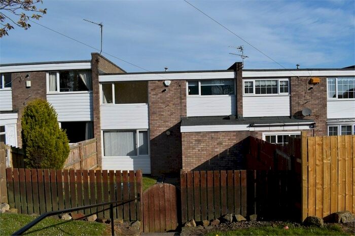 3 Bedroom Semi-Detached House To Rent In St Keverne Square, Newcastle Upon Tyne, NE5