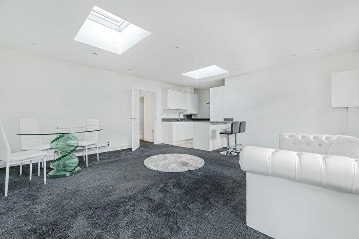 1 Bedroom Flat For Sale In Main Road, Sidcup, DA14