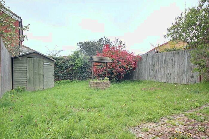 3 Bedroom House To Rent In Leigh Hunt Drive, London, N14