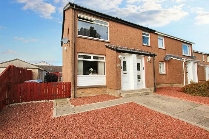 2 Bedroom Flat For Sale In Moffat Court, Blackwood, Lanark, ML11
