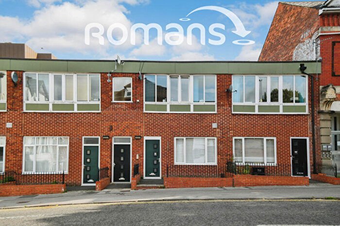 1 Bedroom Flat To Rent In Milton House, Milton Road, Swindon, SN1