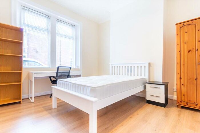 4 Bedroom Flat To Rent In Grantham Road, Sandyford, NE2