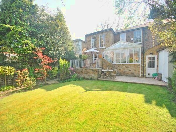 3 Bedroom Semi-Detached House To Rent In Trafalgar Road, Twickenham, TW2