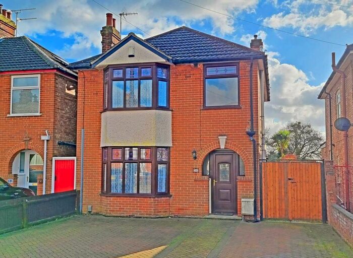 3 Bedroom Detached House To Rent In Dales View Road, Ipswich, IP1