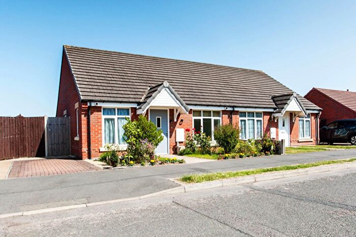 2 Bedroom Semi-Detached Bungalow To Rent In Pear Drive, Shirebrook, NG20
