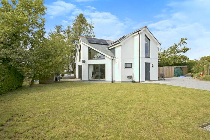 3 Bedroom Detached House For Sale In Goonhilly Downs, Helston, TR12