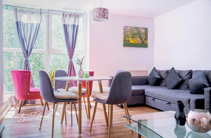 2 Bedroom Apartment To Rent In Seward Street, London, EC1V