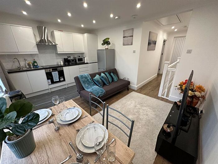 2 Bedroom Flat To Rent In Elswick Road, Lewisham, SE13