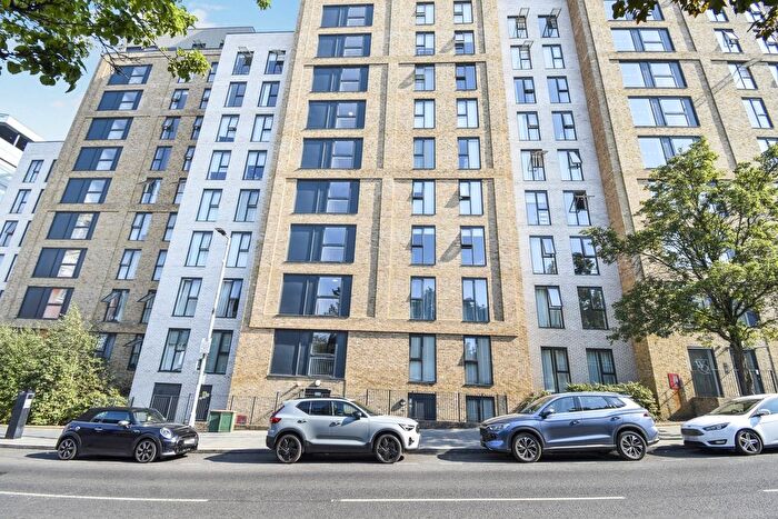 1 Bedroom Flat To Rent In Wellington Street, Woolwich, SE18