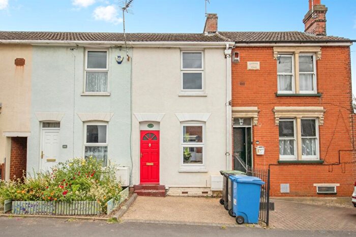 2 Bedroom Terraced House For Sale In Lacey Street, Ipswich, IP4