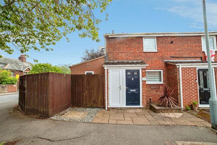 3 Bedroom End Of Terrace House For Sale In Grosvenor Place, Sutton-In-Ashfield, NG17