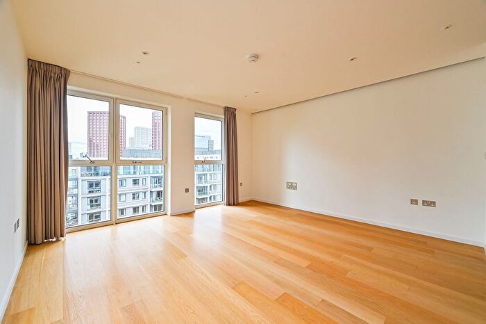 3 Bedroom Flat To Rent In East Village, Stratford, London, E20