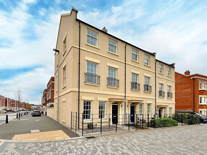 4 Bedroom End Of Terrace House For Sale In Sherford, Plymouth, PL9