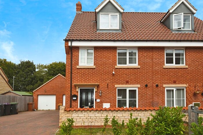 3 Bedroom Semi-detached House For Sale In Black Court, Branston, Lincoln, Lincolnshire, LN4