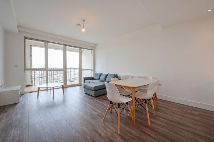2 Bedroom Flat To Rent In Argo Apartments, Canning Town, London, E16