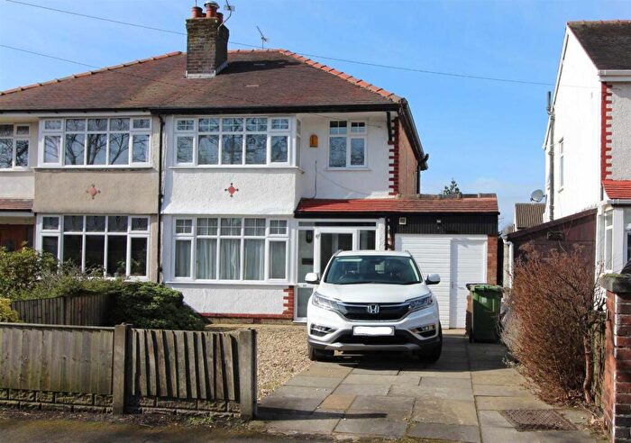 3 Bedroom Semi Detached House To Rent In Park Road, Formby, L37