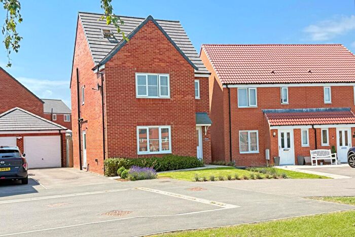 4 Bedroom Detached House To Rent In Ribblehead Road, Harrogate, HG3