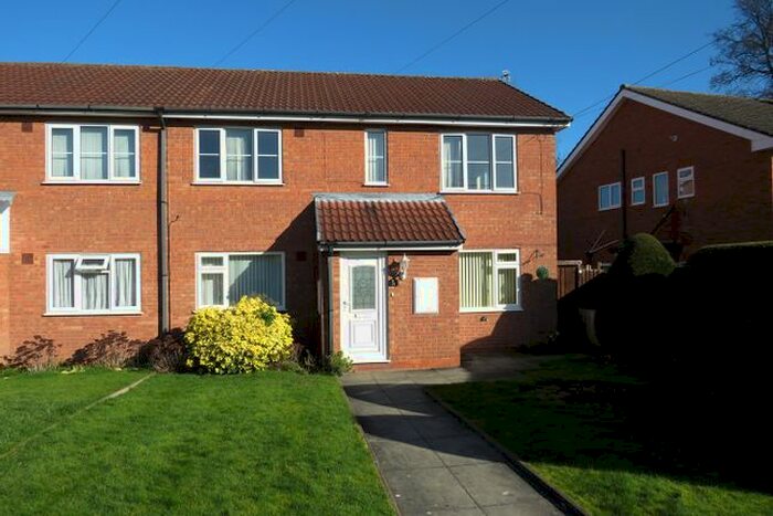 2 Bedroom Maisonette To Rent In Romford Close, Sheldon, Birmingham, B26
