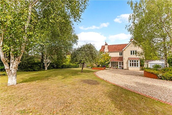 4 Bedroom Detached House For Sale In Chopping Knife Lane, Marlborough, Wiltshire, SN8