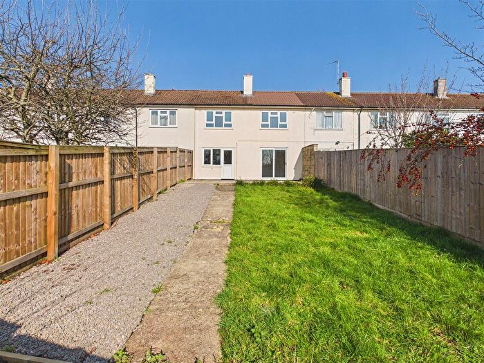 3 Bedroom Terraced House For Sale In Arlingham Road, Tuffley, Gloucester, GL4