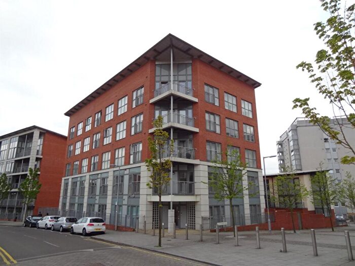 2 Bedroom Apartment To Rent In Alfred Knight Way, Birmingham, B15