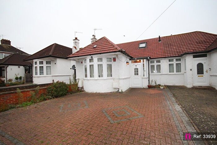 3 Bedroom Semi Detached Bungalow For Sale In Merton Road, Harrow, HA2