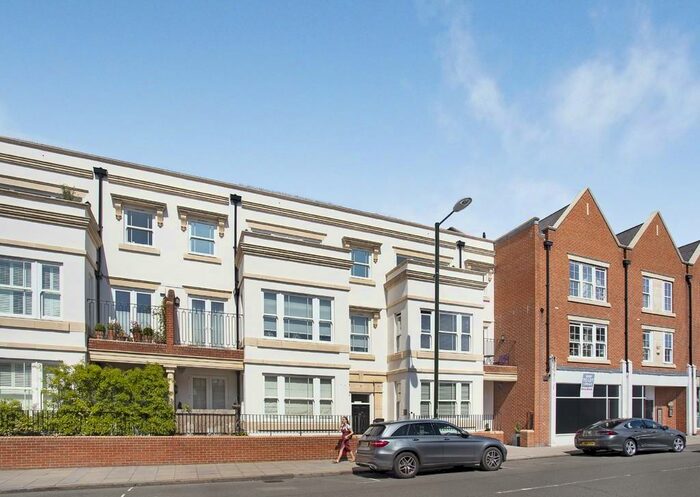 1 Bedroom Apartment To Rent In Barnes High Street, SW13