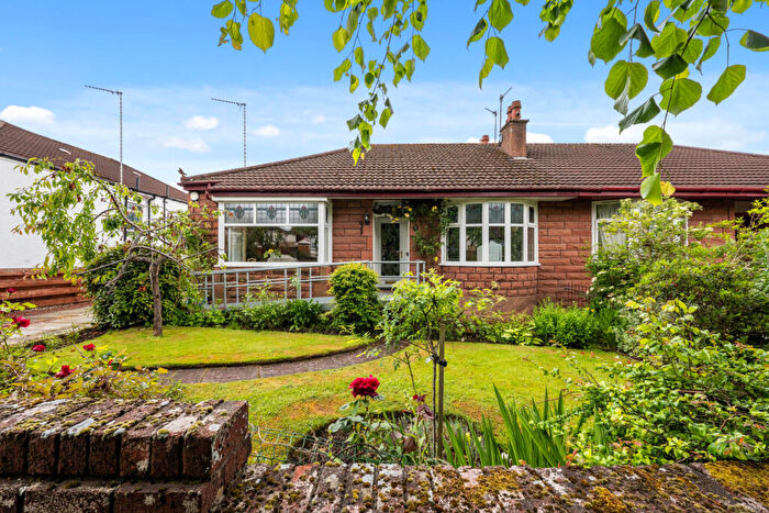 2 Bedroom Semi-Detached House For Sale In Norbreck Drive, Giffnock, G46
