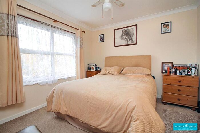 1 Bedroom Retirement Property For Sale In Gordon Palmer Court, Reading, RG30