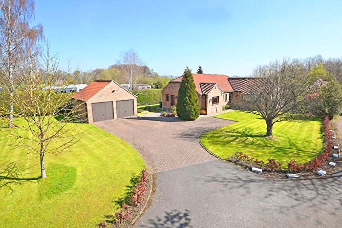 4 Bedroom Detached Bungalow For Sale In Willow Garth, Ferrensby, Knaresborough, HG5