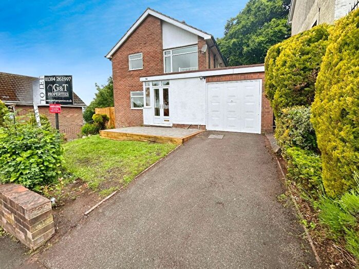 4 Bedroom Detached House To Rent In View Drive, Dudley, DY2