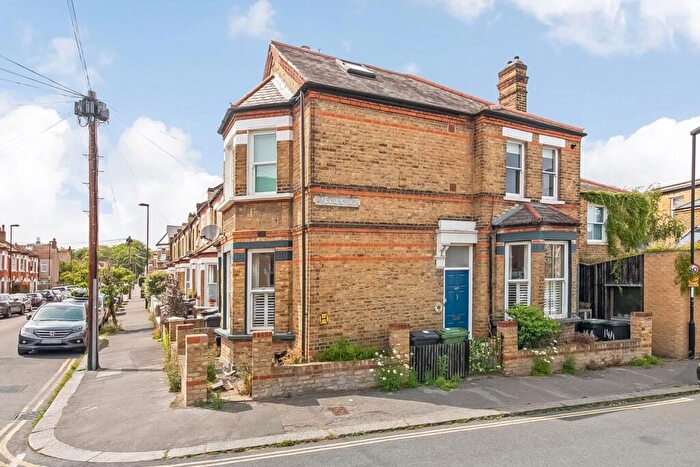 1 Bedroom Maisonette For Sale In Gabriel Street, Forest Hill, London, SE23