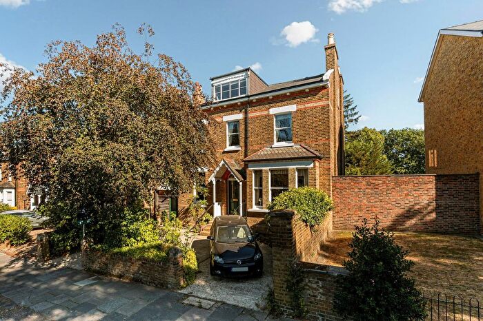 6 Bedroom Detached House For Sale In Mount Avenue, Ealing, W5