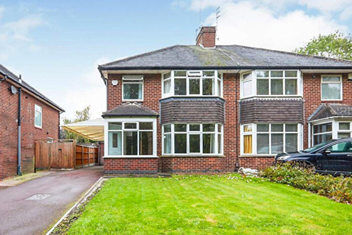 3 Bedroom Semi Detached House For Sale In Kedleston Road, DE22