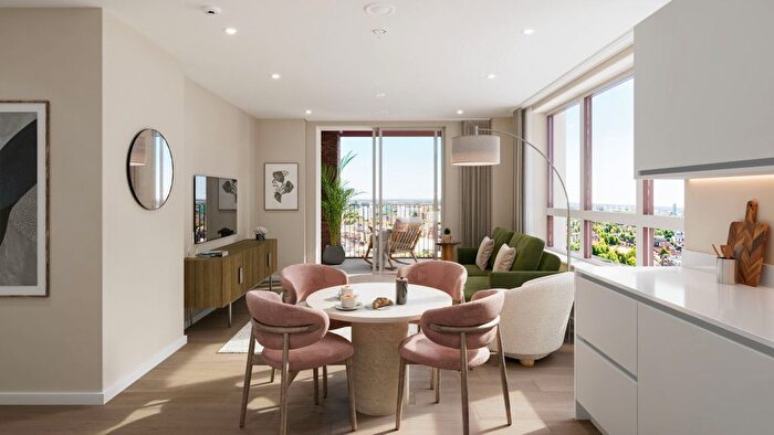 2 Bedroom Flat For Sale In Steyne Road, Acton, W3