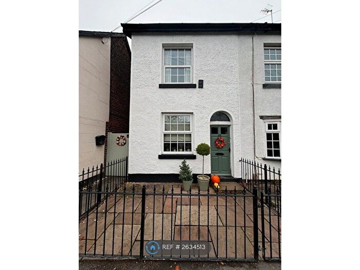 3 Bedroom Terraced House To Rent In Mobberley Road, Cheshire, WA16