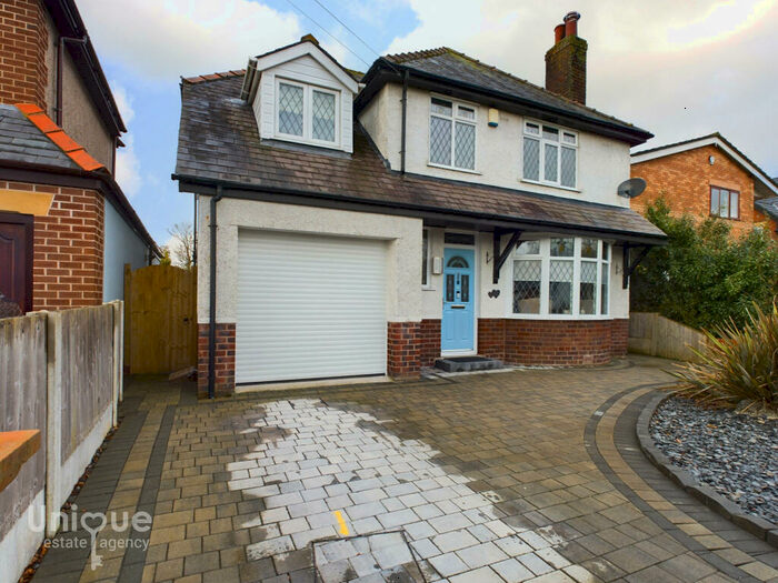 4 Bedroom Detached House For Sale In , Beach Road, Poulton-le-Fylde, FY6
