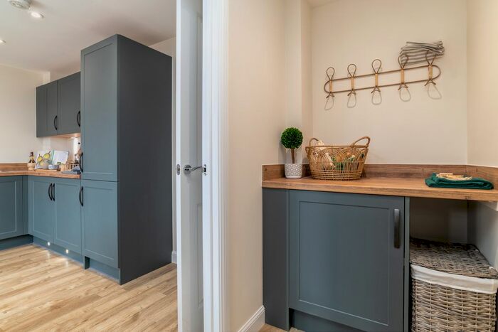3 Bedroom End Of Terrace House For Sale In "Cupar" At Auchinleck Road, Glasgow, G33