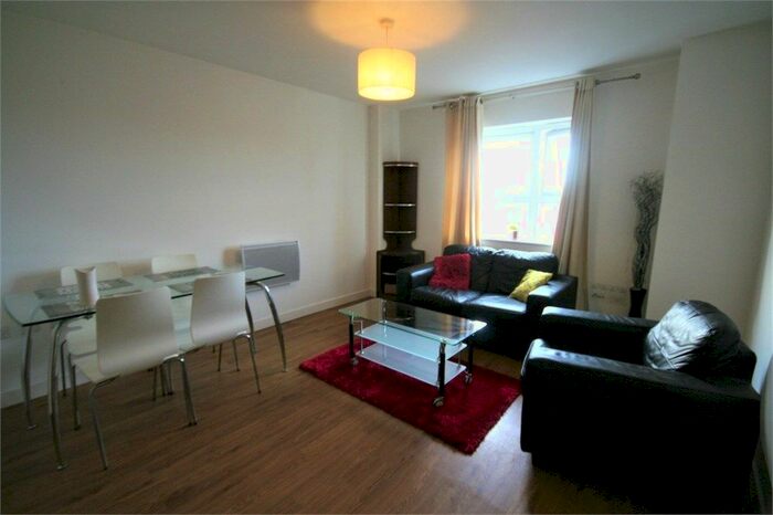 2 Bedroom Flat To Rent In Excelsior, Princess Way, Swansea, SA1