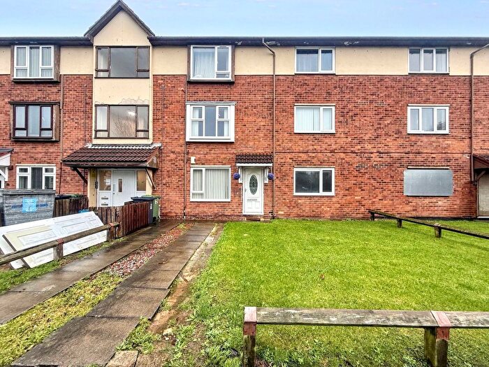 2 Bedroom Flat For Sale In Wynyard Mews, Hartlepool, TS25