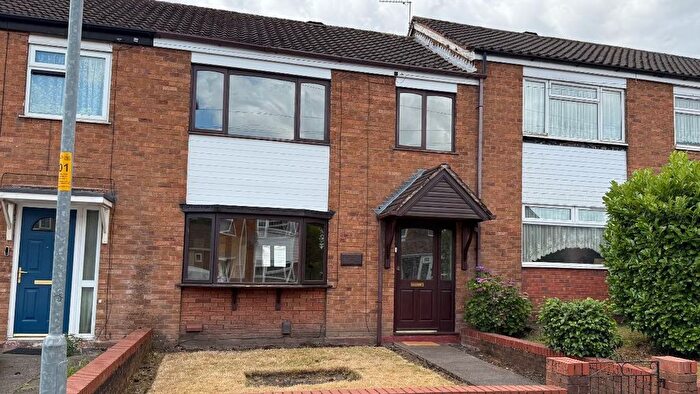 3 Bedroom Semi-Detached House To Rent In Walter Street, Pelsall, WS3