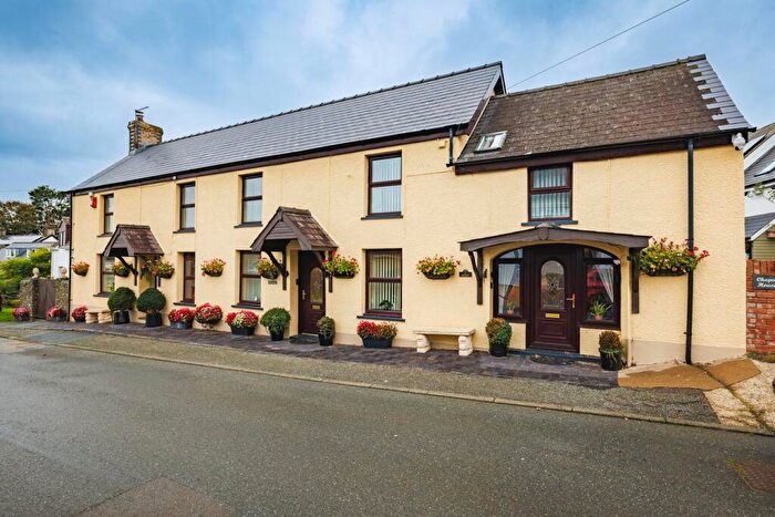 6 Bedroom Detached House For Sale In Spittal, Haverfordwest, SA62