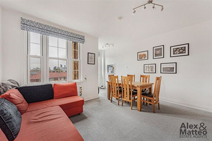 2 Bedroom Flat To Rent In Tooley Street, London Bridge, SE1